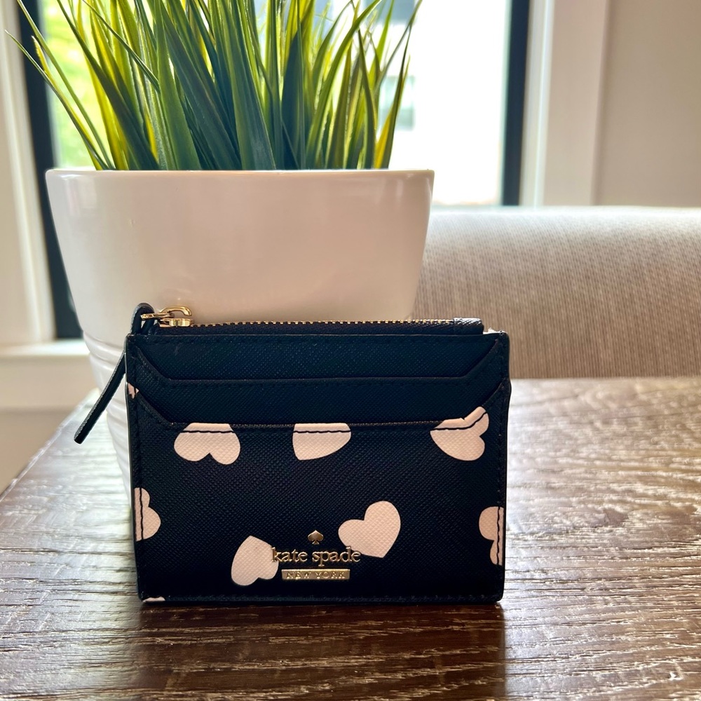 Kate Spade heart card wallet (with keychain attachment).